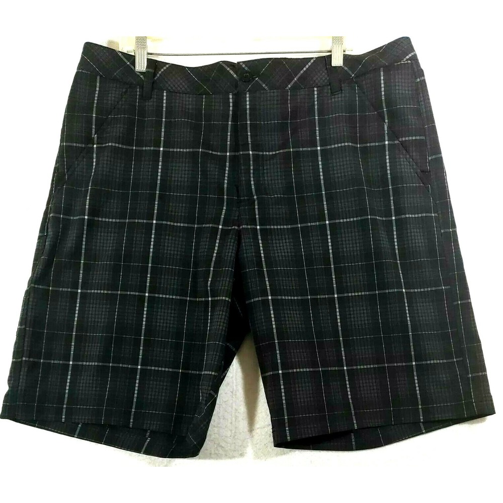 Fila Sport Golf Shorts Men's 40 Black Gray Plaid Score Card Mesh Pockets